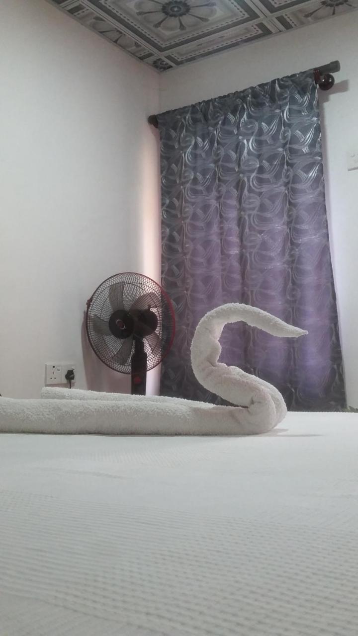 Angry Birds Homestay Habarana Luaran gambar